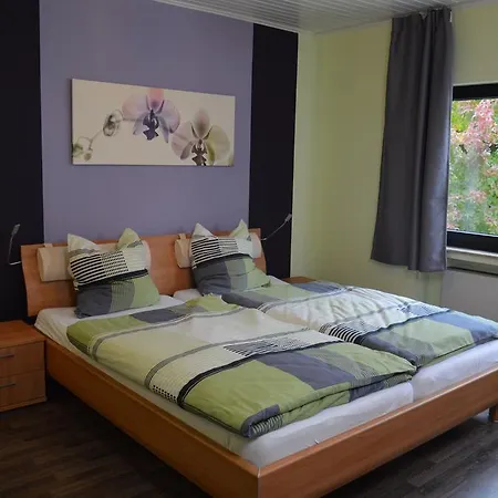 Nyaraló Eifelhaus4you